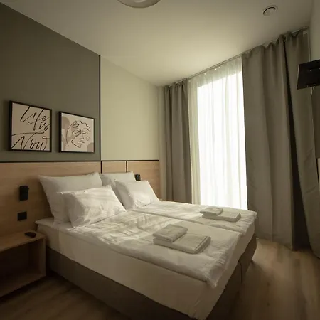 Sarnia Point Prestige Апартаменты