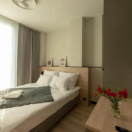 Sarnia Point Prestige